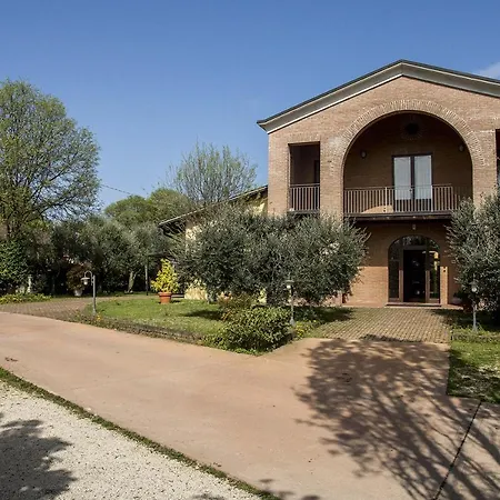 Farm stay Agriturismo Lupo Bianco